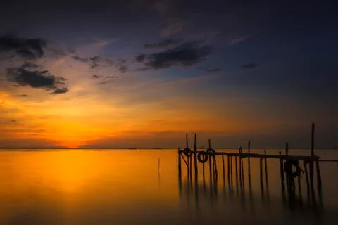 Indonesia, West Java, Cirebon, Traditional wooden bridge heading sunrise Stock-Fotos