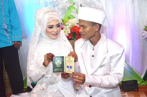 Indonesian bride Stock Photos
