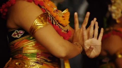 Indonesian dancer 2 Vídeos de archivo 7729338