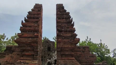 Indonesian Temple Gazebo Stock Footage 207453979