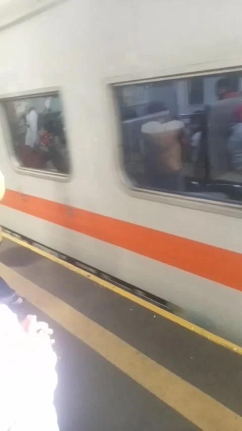 Indonesian train 動画素材 206089161
