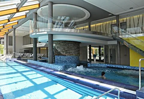 Indoor thermal pool Stock-Fotos