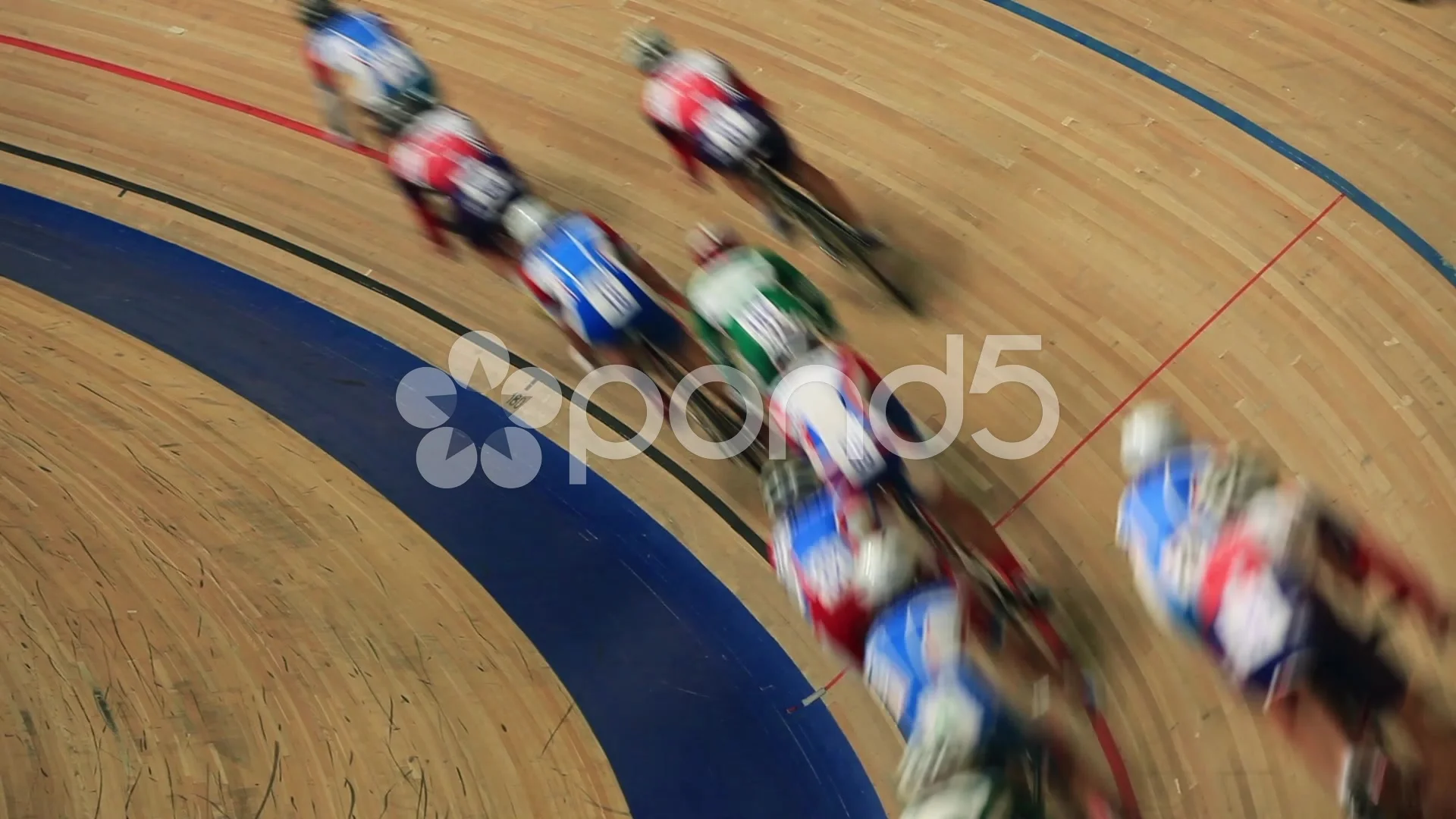 Indoor track cycling race