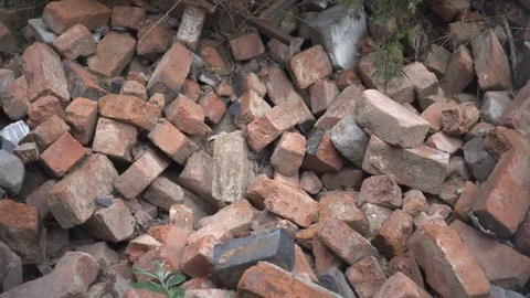Industrial bricks tracking from left to right. Stock-Footage 107783941