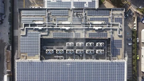 Industrial building rooftop hvac system and solar panels Stock-Footage 339304143