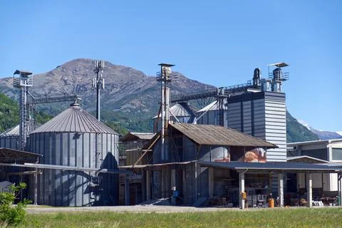 The industrial complex of a stone quarry on the slopes of the mountains Stock-Fotos