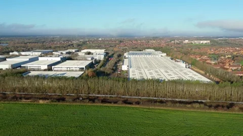 Industrial cooling and ventilation systems, HVAC and distribution centres UK Vidéo 326162916