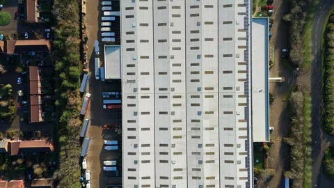 Industrial cooling and ventilation systems, HVAC and distribution centres UK Vidéo 326162941