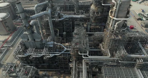 Industrial Crude Oil Refinery Processing Plant Infrastructure In Si Racha C.. 库存影片 340016019