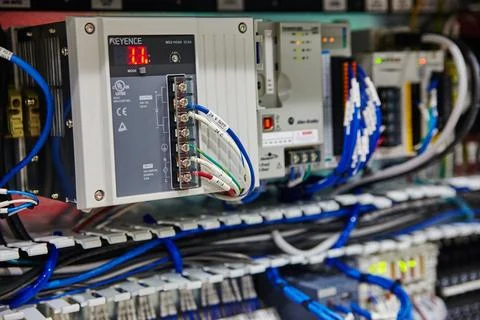 Industrial Electrical Panel Close-Up with Digital Voltage Readout Stock-Fotos