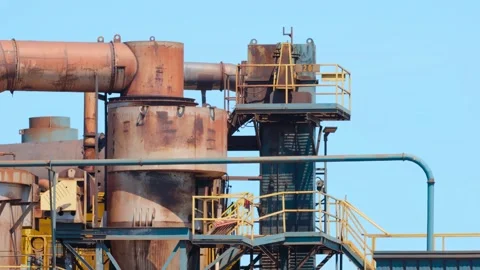 Industrial equipment in scrapyard 動画素材 277518324
