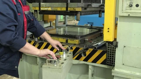 Industrial metal press Video stock 72292141