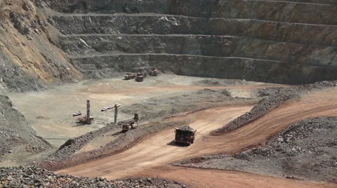 Industrial Mining Ore Pit Timelapse 動画素材 40390240