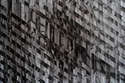 Industrial Noir Pattern: Tilted Checkerboard Composition with Heavy Ink Grain 库存插图