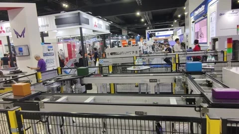 An industrial pallet conveyor system Stock-Footage 336839097