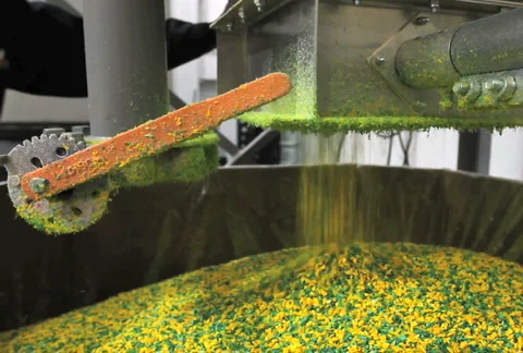 Industrial Plastic Creation 2 Stock-Footage 930276