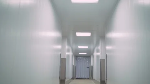 Industrial refrigerator for freezing. Video stock 129017712