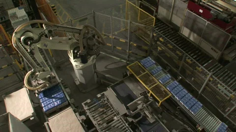Industrial robot with a moving arm Stock Footage 123028