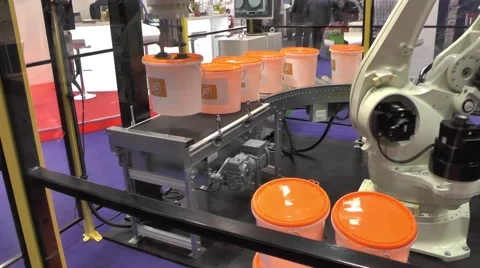 Industrial Robot moving 스톡 동영상 56488629