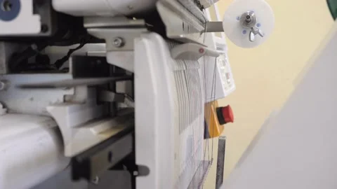 Industrial Sewing Machine Embroider pattern on Fabric Vídeos de archivo 167789143