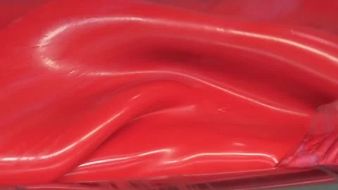 Industrial Silicone Rubber Compounding and Mixing Process on a Two-Roll Mill Vidéo 339316784