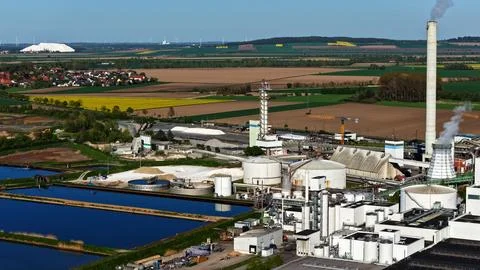 Industrial Sugar Processing Facility with Tanks, Pipelines and Energy Systems Stock Photos
