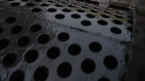 Industrial Trommel Screen Machine Sorting Stone And Dirt Waste At Gold Mine Vídeo Stock 208353512