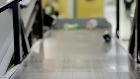 Industrial waste sorting with a mechanical manipulator. Stock Footage 197411296