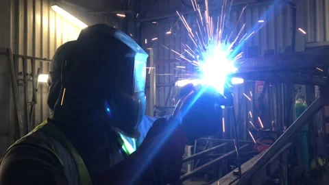 Industrial welder 스톡 동영상 168713395
