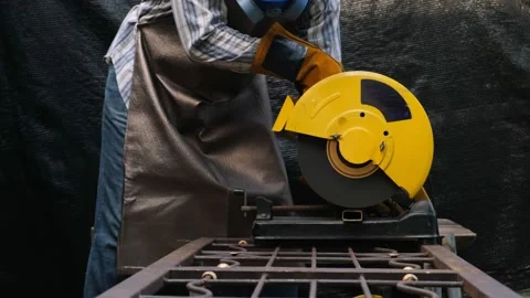 Industrial worker using electric grinder machine.	 Stock Footage 134166667