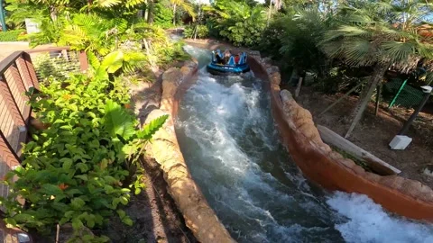Infinity Falls clip Stock Footage 162871633