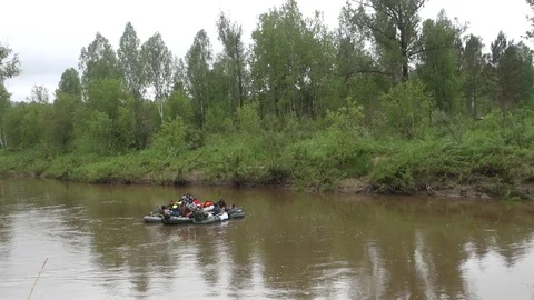 Inflatable boats on the river Video stock 107032074