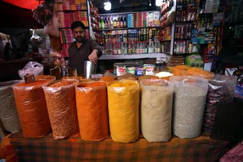 Inflation data ahead of the holy fasting month of Ramadan in Karachi, Pakistan - Stock Photos
