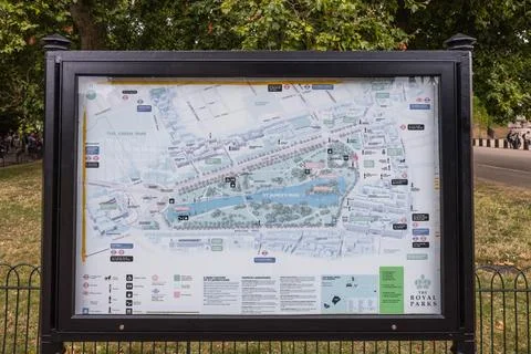 Information board with map in St Jamess Park. London, UK, 10 August 2024 Stock-Fotos