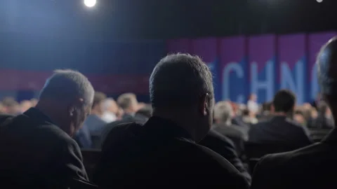 Information occupation at crowded convention for show of company sale for expert Stock Footage 199475712