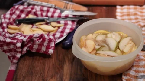 Ingredientes for apple strudel 스톡 동영상 146048080