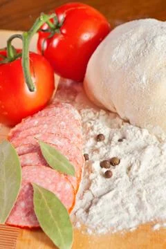 Ingredients for preparing pizza Foto stock