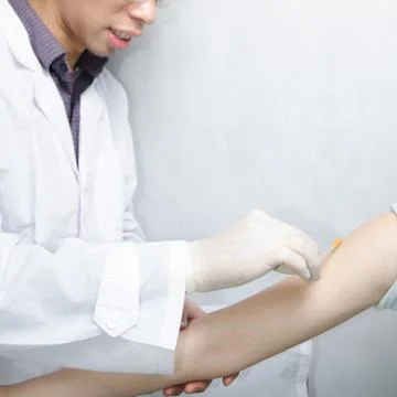 Injecting vaccination Stock-Fotos