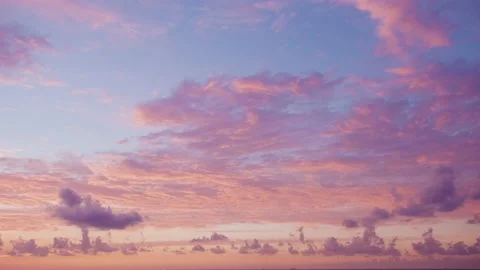 Ink clouds and blue sky at sunset. 스톡 동영상 140213714