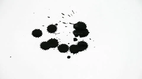 Inkblot on paper Stock-Footage 32255242