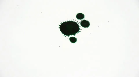 Inkblot on paper Stock-Footage 32255510