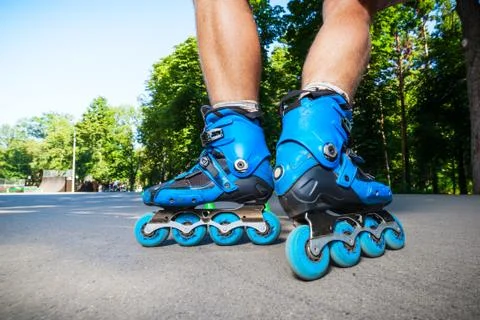Inline roller skater ready to start. Stock-Fotos