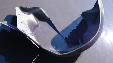 The inner part of the wing of the car in a puddle of water in the absence of asp Video stock 107052115