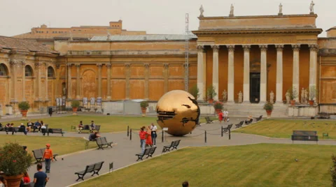 Inner Yard of Vatican Museums Stock Footage 32929490