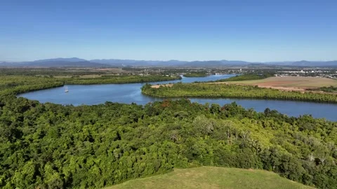 Innisfail - Coquette Point Vidéo 321385827