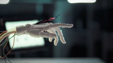 Innovative robotic hand shows advanced design and functionality in a lab set 스톡 동영상 323866131