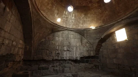 Inside the abandoned buildind 5 Video stock 324753512