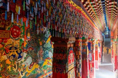 Inside amazing pattern architecture of Song Zan Lin Temple Yunnan, China Stock Photos