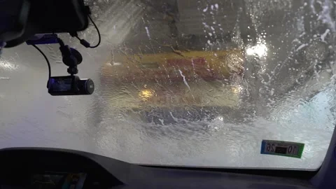 Inside Automatic Car Wash POV Windshield Soap and Foam 4K 库存影片 336451066