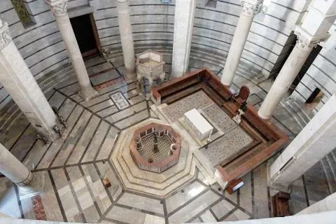 Inside the baptistery of pisa Stock Photos